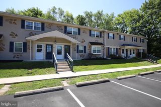 84 WEXFORD DR, North Wales, PA 19454