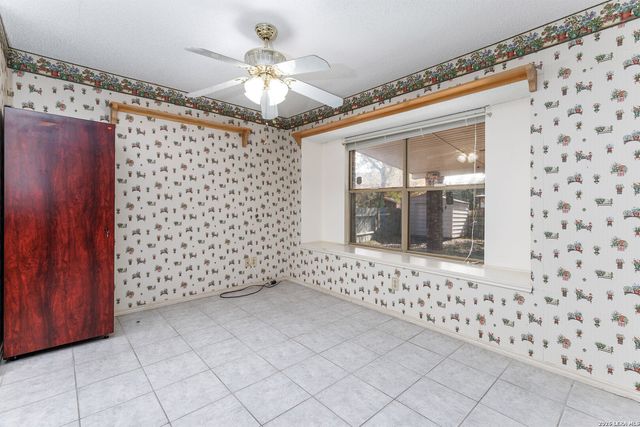 6215 mission hills, San Antonio, TX 78244