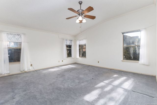 6215 mission hills, San Antonio, TX 78244