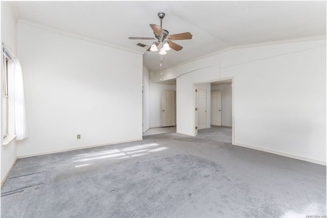 6215 mission hills, San Antonio, TX 78244