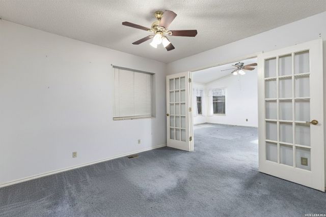 6215 mission hills, San Antonio, TX 78244