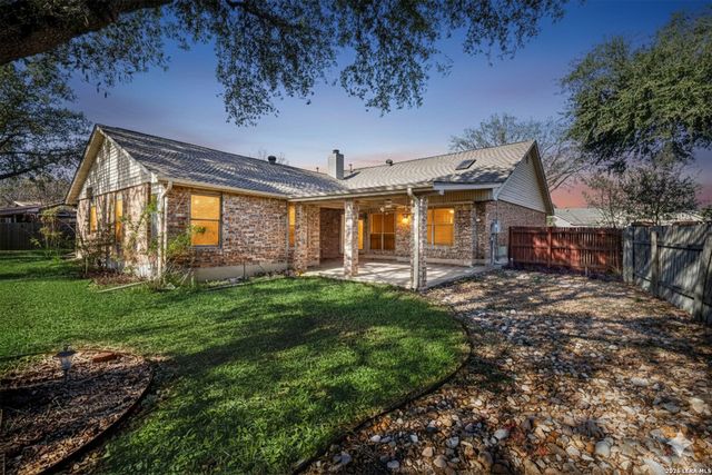 6215 mission hills, San Antonio, TX 78244