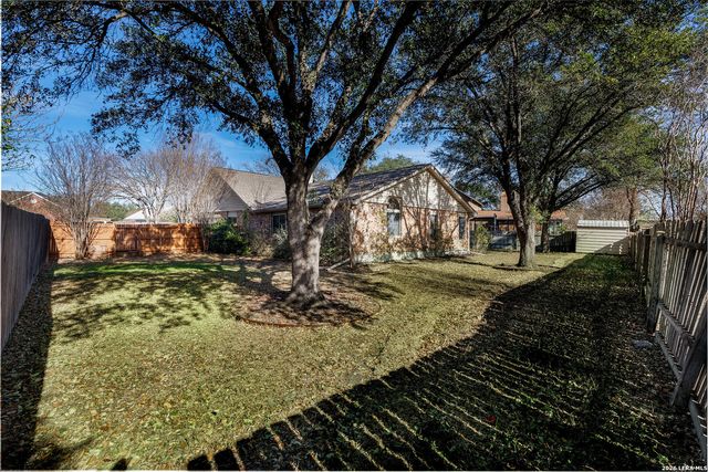 6215 mission hills, San Antonio, TX 78244