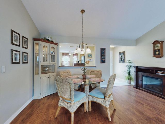 2752 IRIS WAY, The Villages, FL 32162