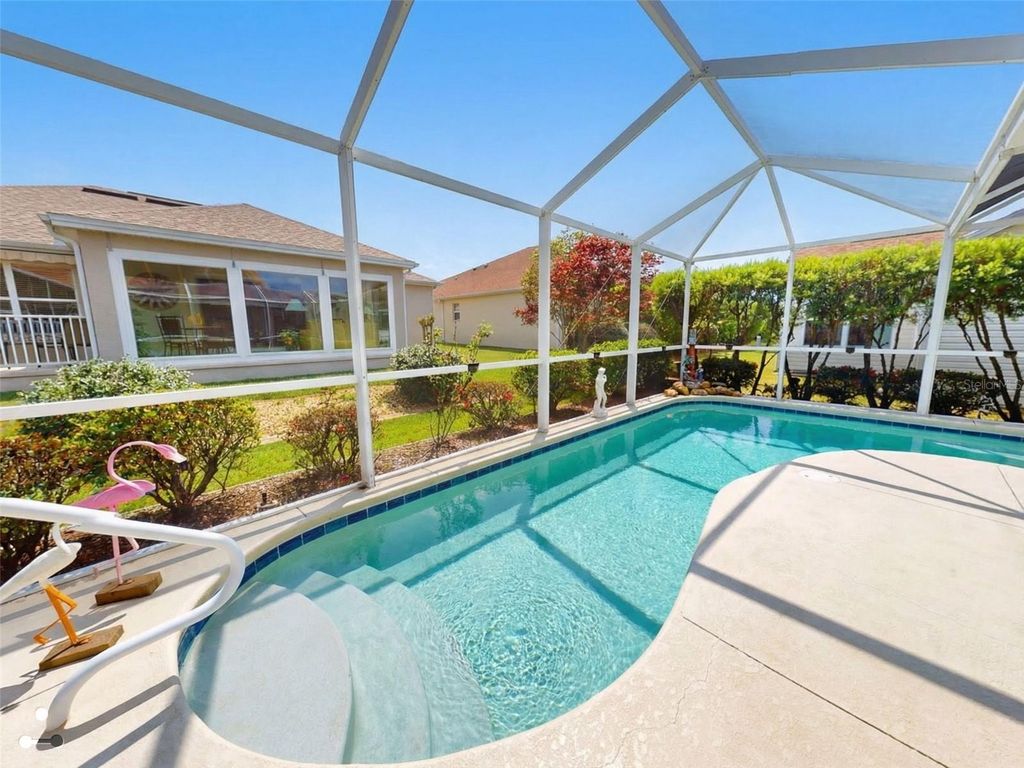 Image 48 of property listing at 2752 IRIS WAY, The Villages, FL 32162