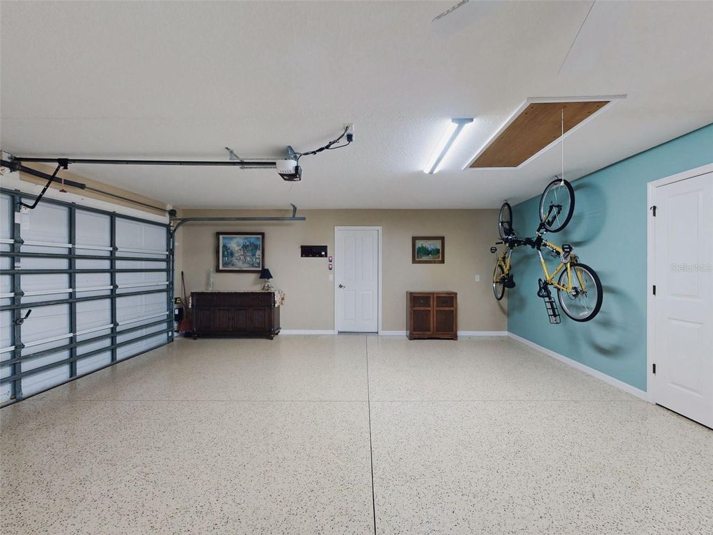 Image 58 of property listing at 2752 IRIS WAY, The Villages, FL 32162