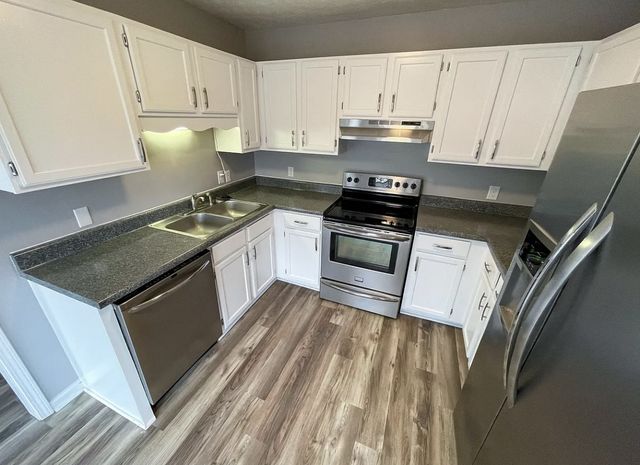 251 Windmeade Cir, Clarksville, TN 37042