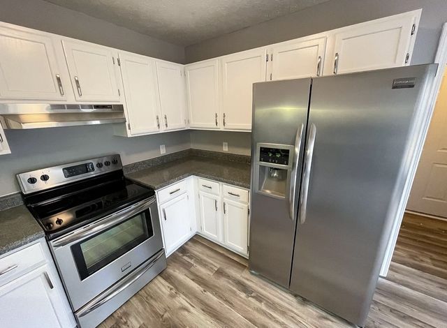 251 Windmeade Cir, Clarksville, TN 37042