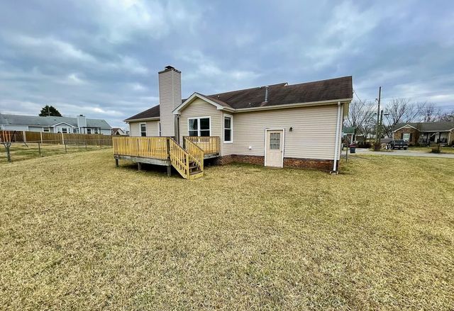 251 Windmeade Cir, Clarksville, TN 37042