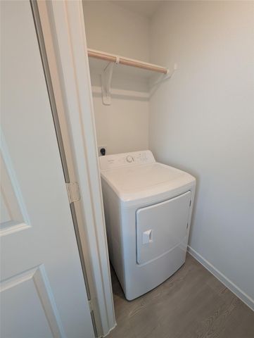 9039 Marbled Duck Drive, Baytown, TX 77521