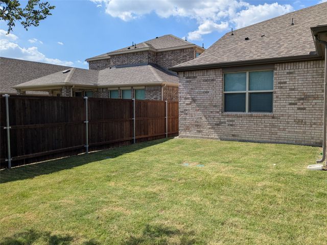 4134 Caprock Canyon Road, Sachse, TX 75048