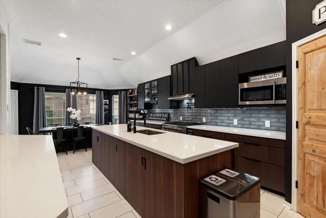 8722 Hardeman Court, Houston, TX 77064