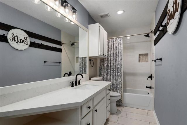 8722 Hardeman Court, Houston, TX 77064