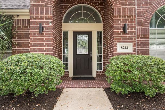 8722 Hardeman Court, Houston, TX 77064