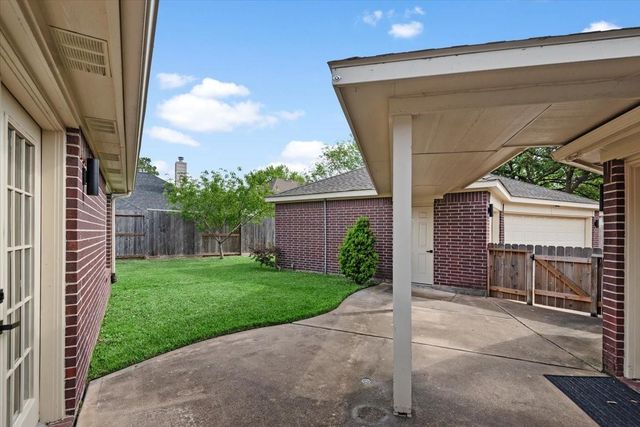 8722 Hardeman Court, Houston, TX 77064