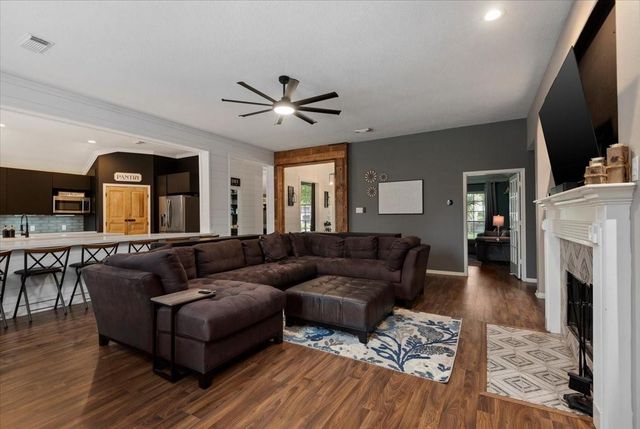 8722 Hardeman Court, Houston, TX 77064