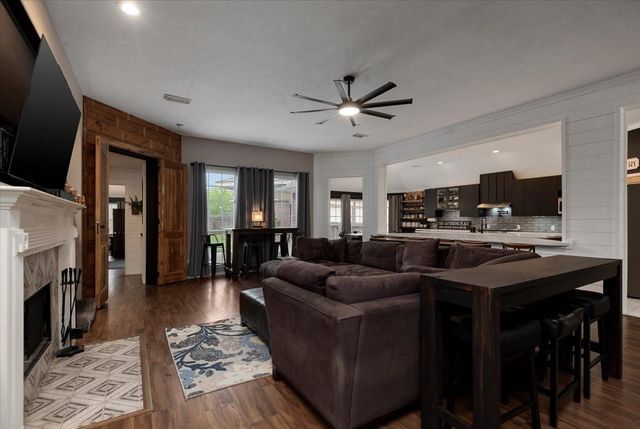 8722 Hardeman Court, Houston, TX 77064