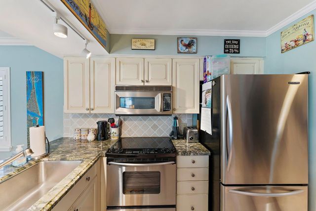 1605 Us-1 B206, Jupiter, FL 33477