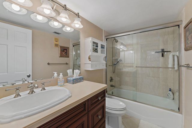 1605 Us-1 B206, Jupiter, FL 33477