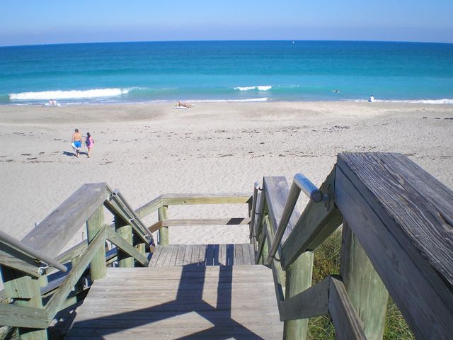 1605 Us-1 B206, Jupiter, FL 33477