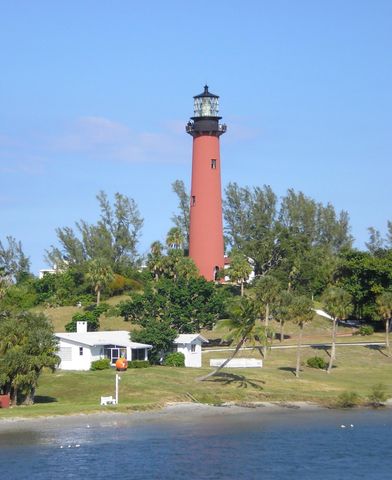 1605 Us-1 B206, Jupiter, FL 33477