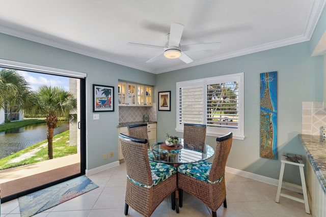 1605 Us-1 B206, Jupiter, FL 33477