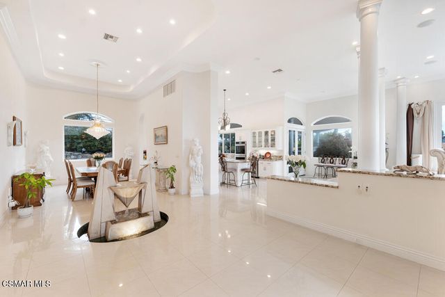 932 Rosario Drive, Thousand Oaks, CA 91362