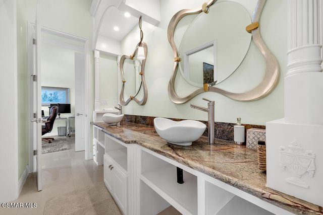 932 Rosario Drive, Thousand Oaks, CA 91362