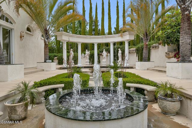 932 Rosario Drive, Thousand Oaks, CA 91362