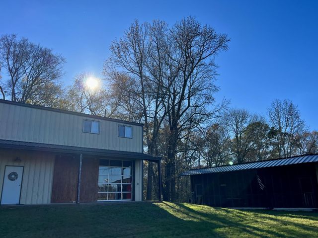 2290 Interstate 45 S, New Waverly, TX 77358