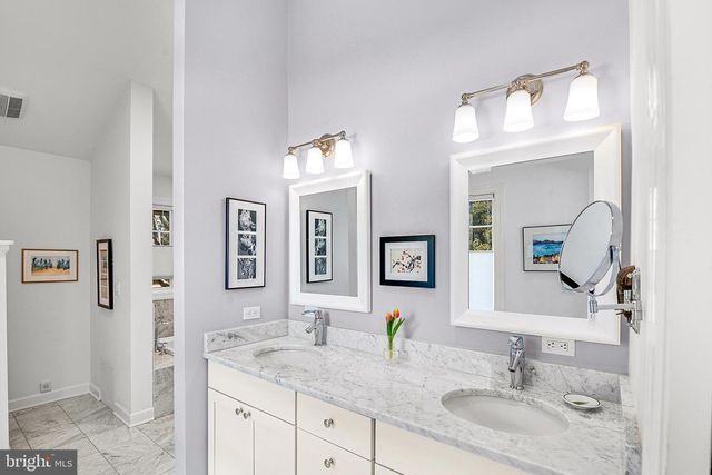 5728 PIRATES COVE RD, Oxford, MD 21654