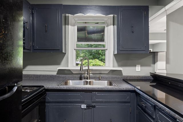 75 Warren Street, Rossville, GA 30741