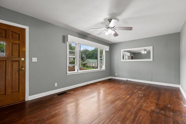 75 Warren Street, Rossville, GA 30741