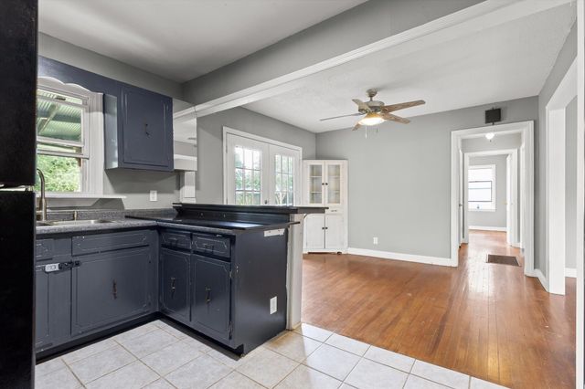 75 Warren Street, Rossville, GA 30741