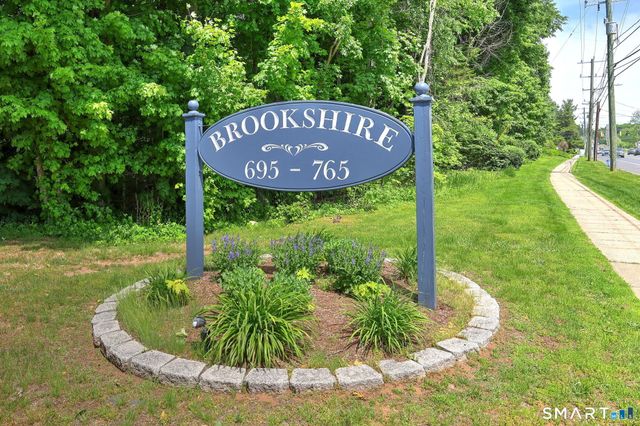 703 South Main Street 703, Cheshire, CT 06410