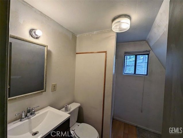 10521 Pine Drive, Wofford Heights, CA 93285