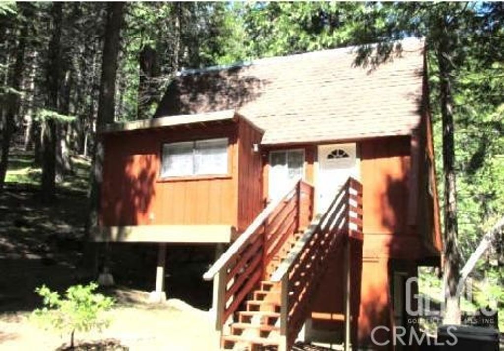 10521 Pine Drive, Wofford Heights, CA 93285