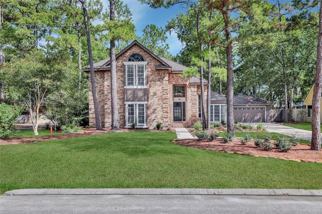 35 Cornerbrook Place, The Woodlands, TX 77381