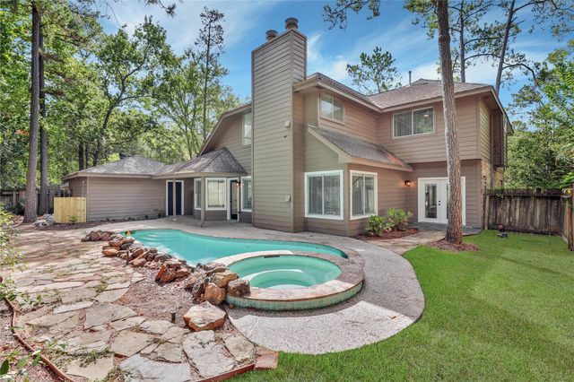 35 Cornerbrook Place, The Woodlands, TX 77381