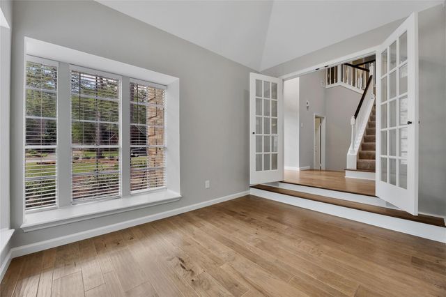 35 Cornerbrook Place, The Woodlands, TX 77381