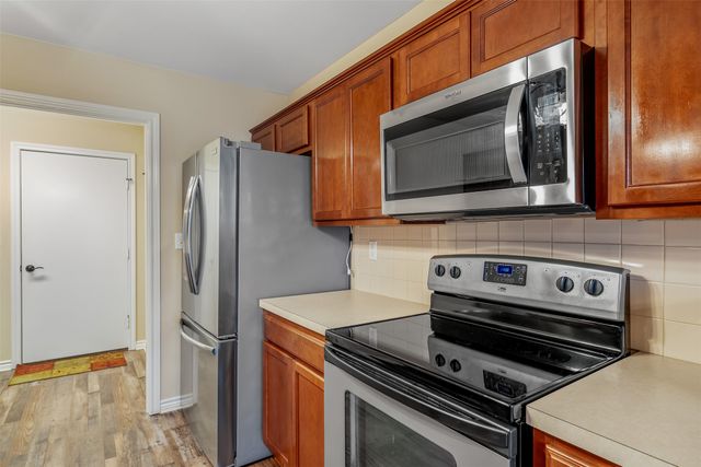 421 W Cumberland 205, Tyler, TX 75703