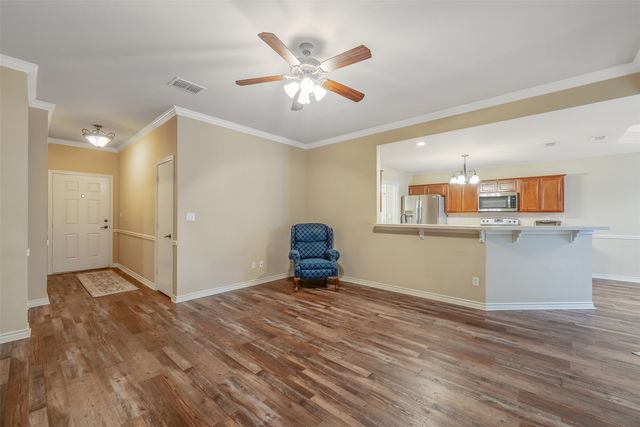 421 W Cumberland 205, Tyler, TX 75703