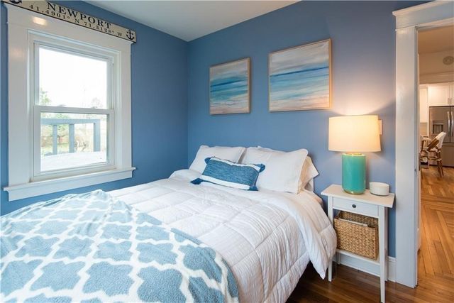 29 Fenner Avenue, Newport, RI 02840