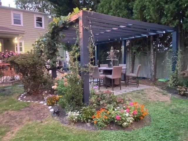29 Fenner Avenue, Newport, RI 02840