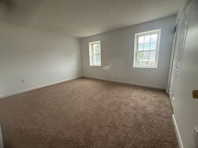 161 Winter St 22, Hanson, MA 02341