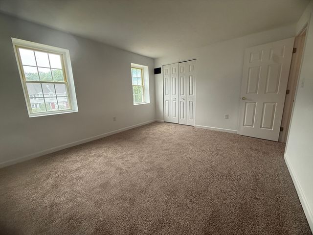 161 Winter St 22, Hanson, MA 02341
