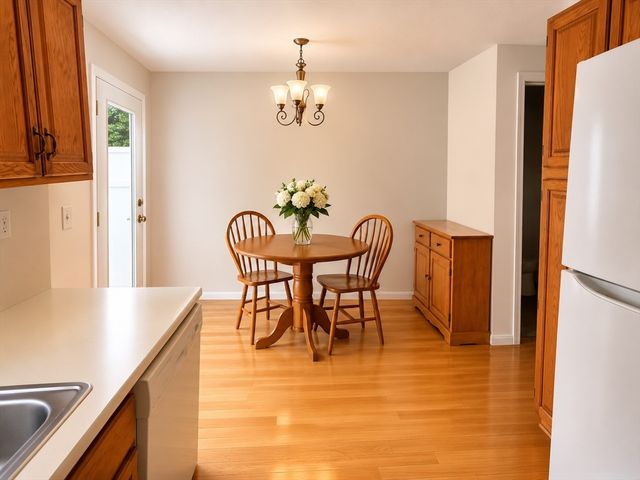 161 Winter St 22, Hanson, MA 02341