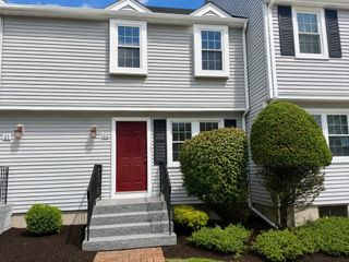 161 Winter St 22, Hanson, MA 02341