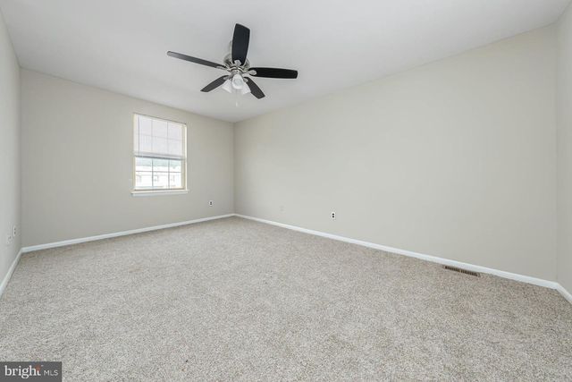 832 SAINT REGIS CT, West Deptford, NJ 08051