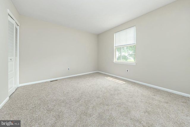 832 SAINT REGIS CT, West Deptford, NJ 08051